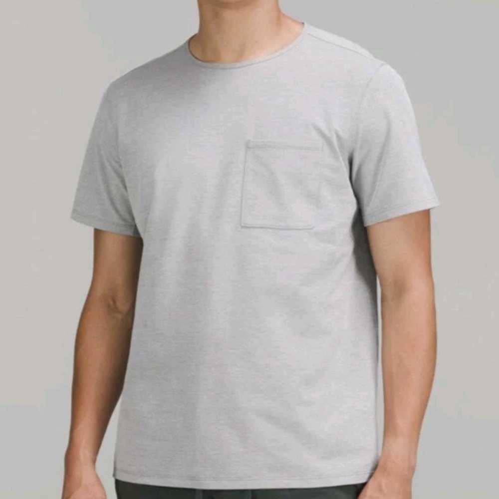 lululemon athletica Light Gray Short Sleeve Tee